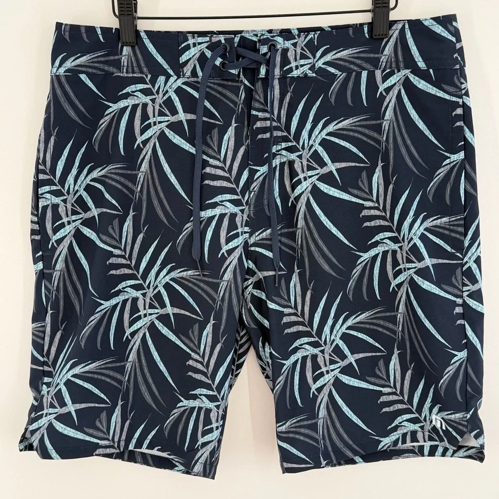 Travis Mathew Men's Trawler Board Shorts Dress Blues Color Size 34